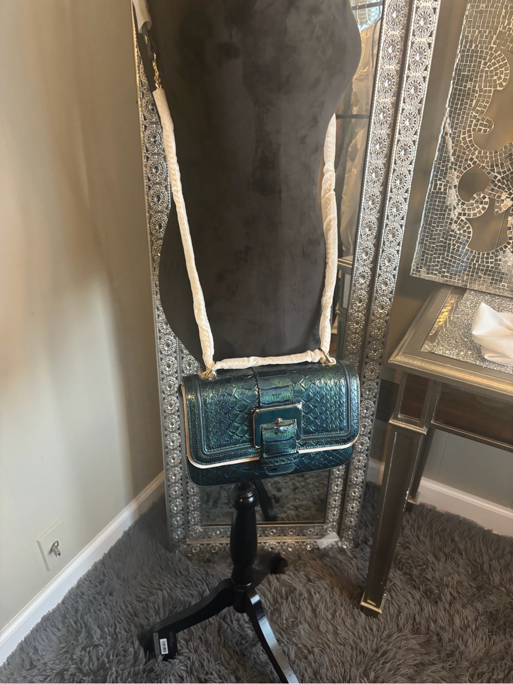 ⭐️Brahmin Rosa Evergreen Kalopsia Shoulder Bag with Buckle Detail - Picture 11 of 12